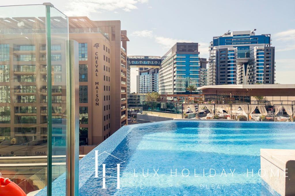 Lux Iconic Views At The Palm Tower Suite 2 Dubái Exterior foto