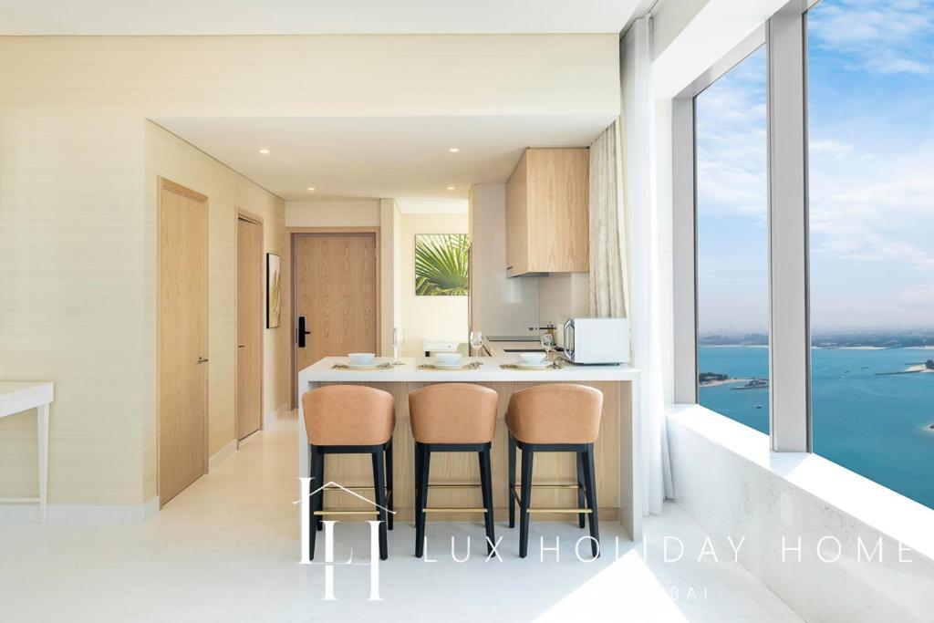 Lux Iconic Views At The Palm Tower Suite 2 Dubái Exterior foto