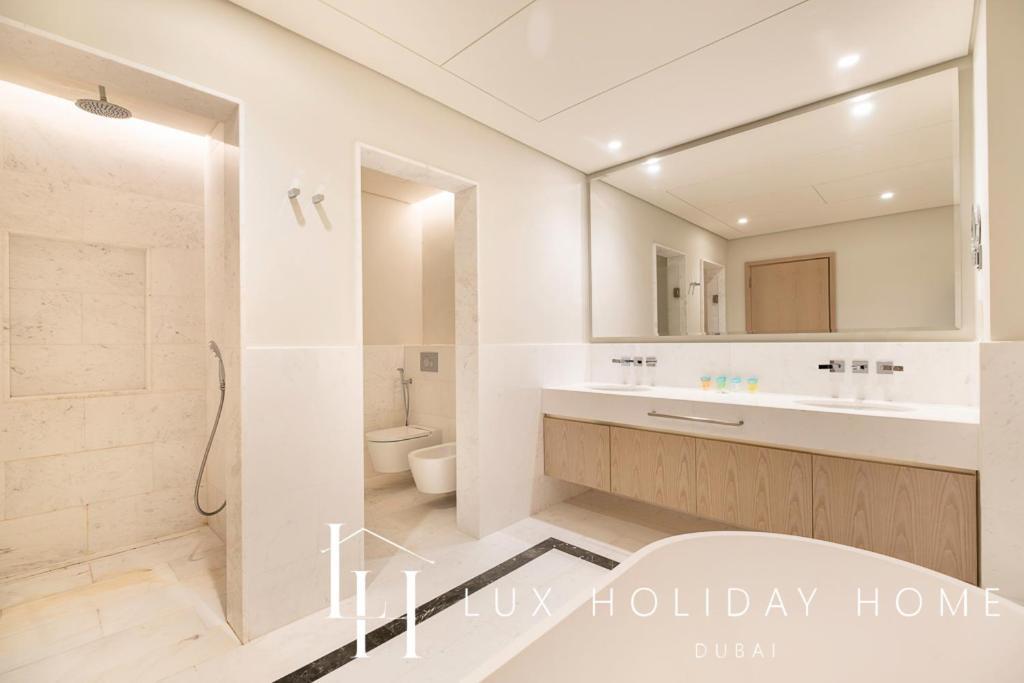 Lux Iconic Views At The Palm Tower Suite 2 Dubái Exterior foto
